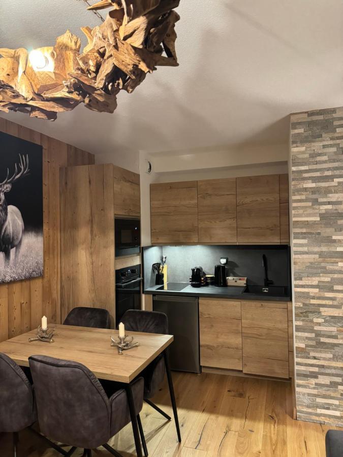 Apartamento Cocon Au Coeur De Chamonix Avec Parking Gratuit Exterior foto