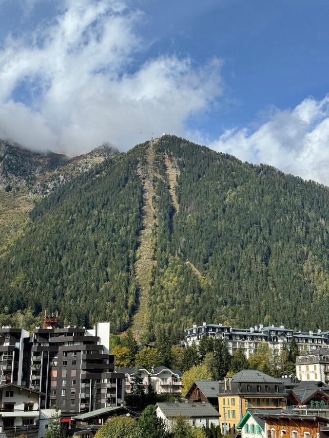 Apartamento Cocon Au Coeur De Chamonix Avec Parking Gratuit Exterior foto