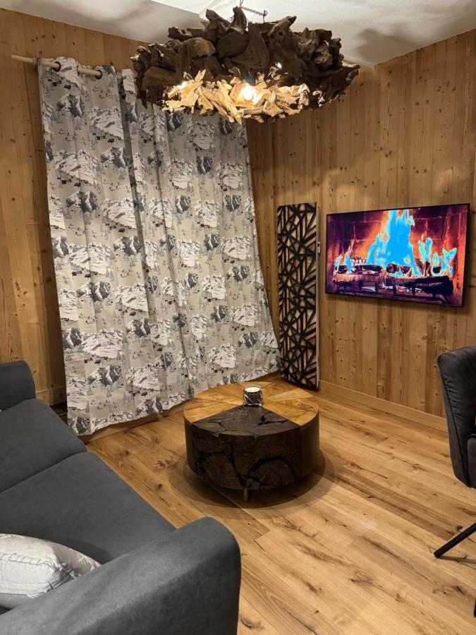 Apartamento Cocon Au Coeur De Chamonix Avec Parking Gratuit Exterior foto
